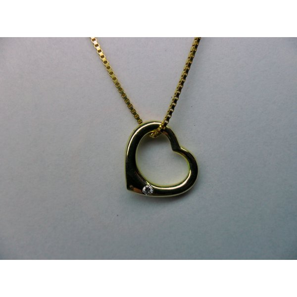 Solid Open Heart Yellow Gold