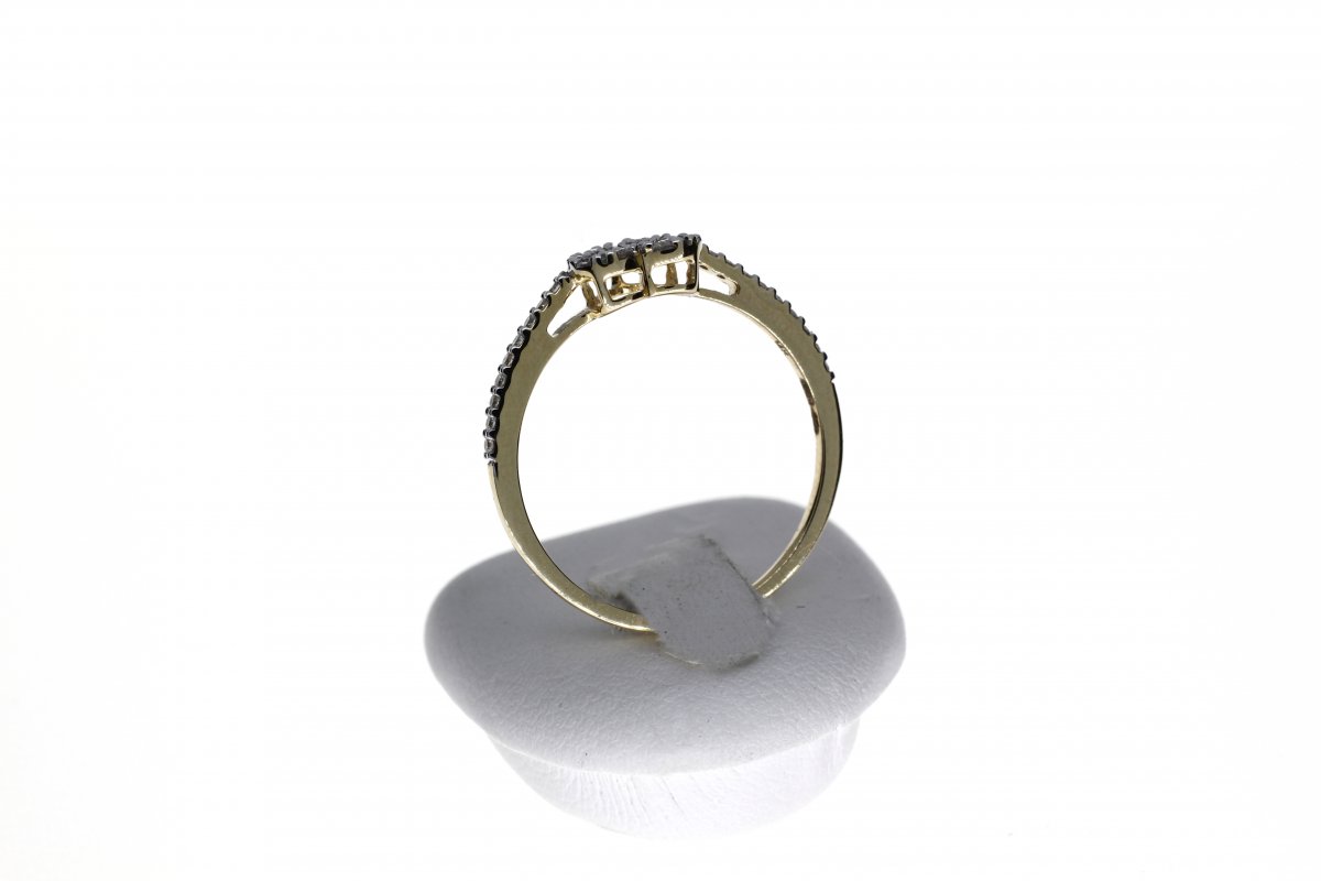 Rijring Solitair ring hartvorm 32-0.22crt