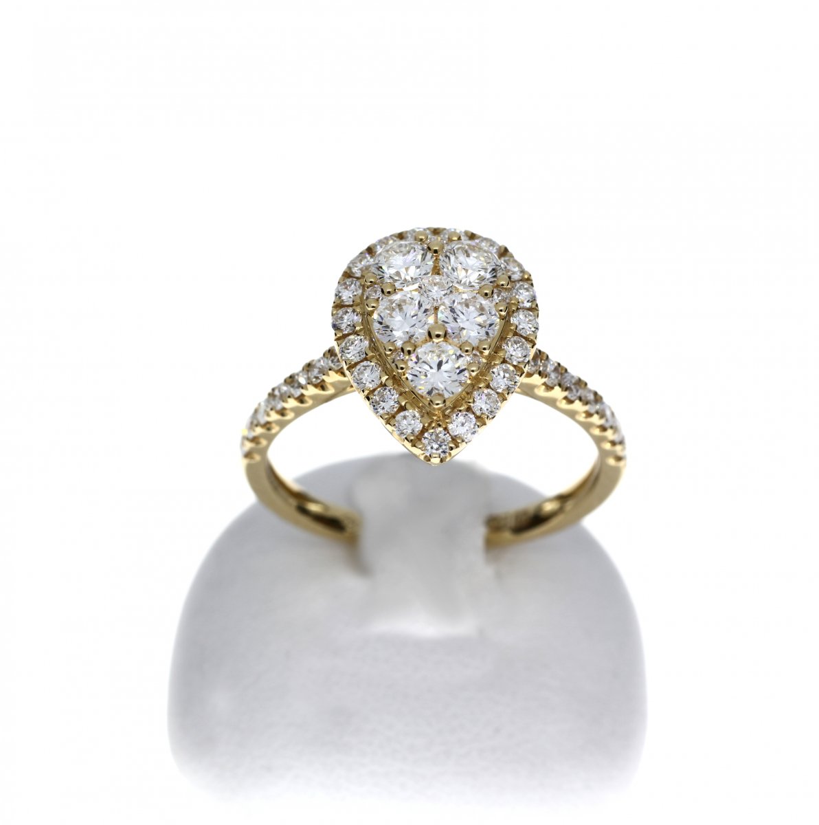 Rijring Solitair Peervorm Pavé 44-1,10crt