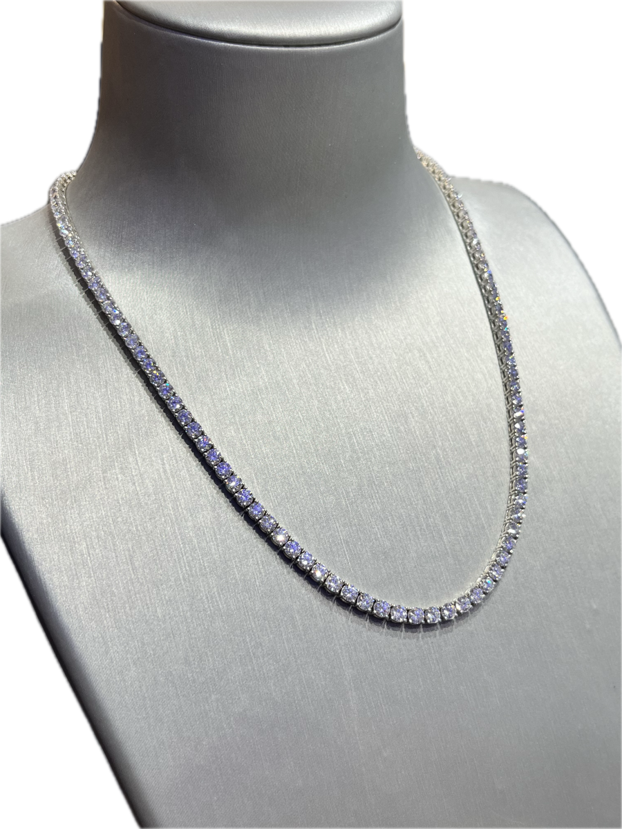 Lab-grown Tenniscollier 42cm met 118-17.7 crt.