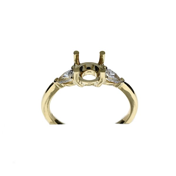 Ring mount with pear cut diamonds