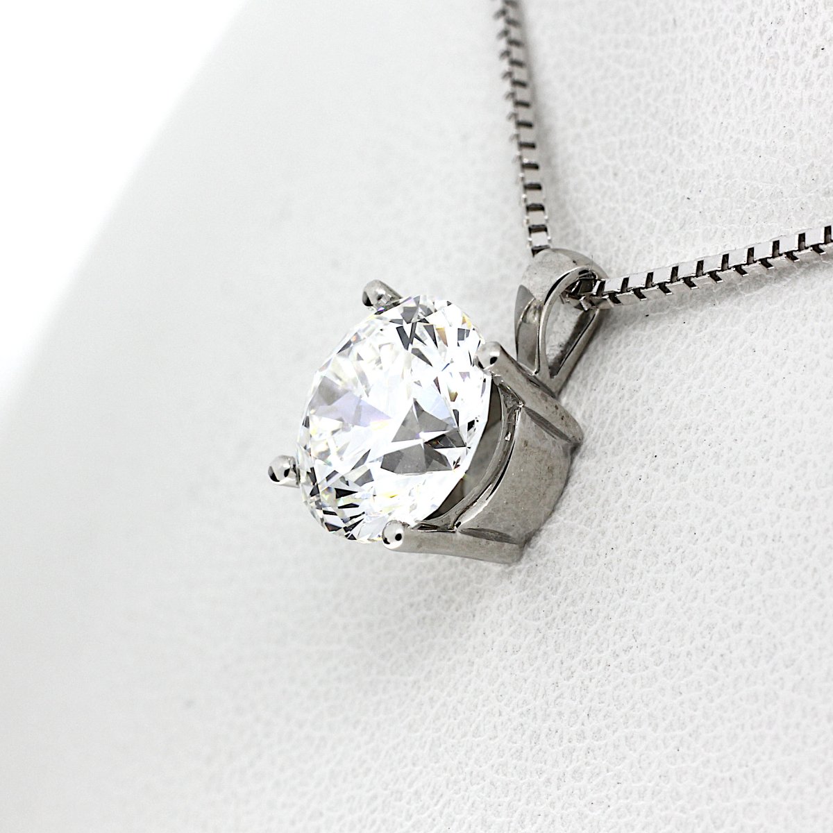 Lab-grown Solitair hanger 1-3.18crt