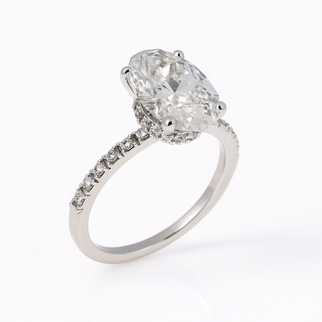 Lab-grown Ovaal Solitair ring 3.28crt