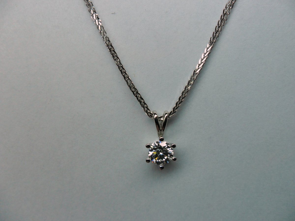 Solitair Hanger 0.73 crt.