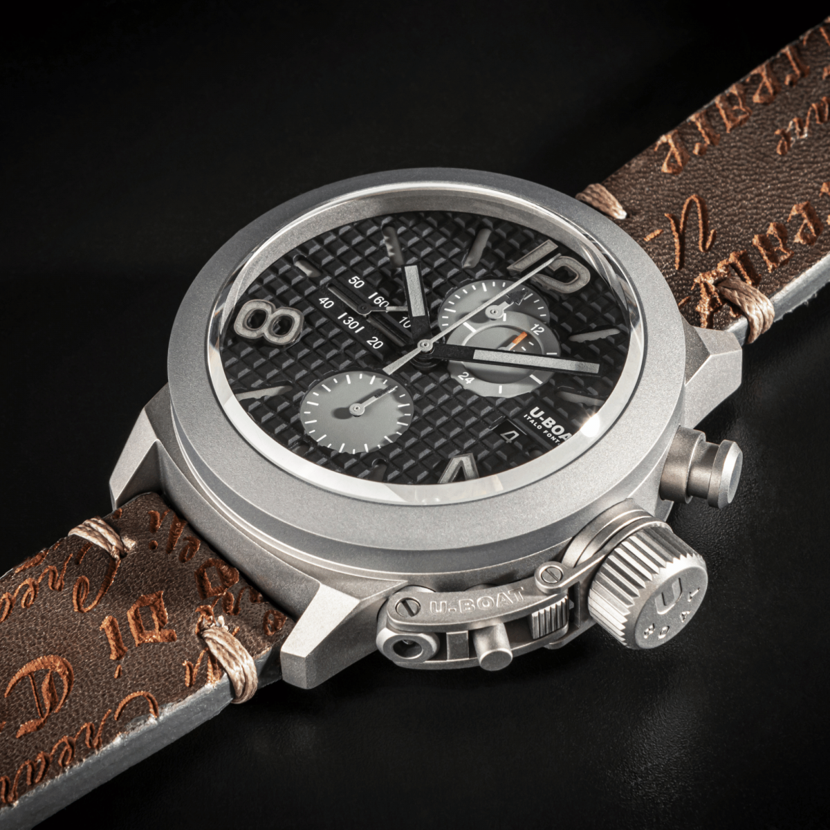 U-Boat Classico 45 Titanium Tungsten Black Right Hook 3005