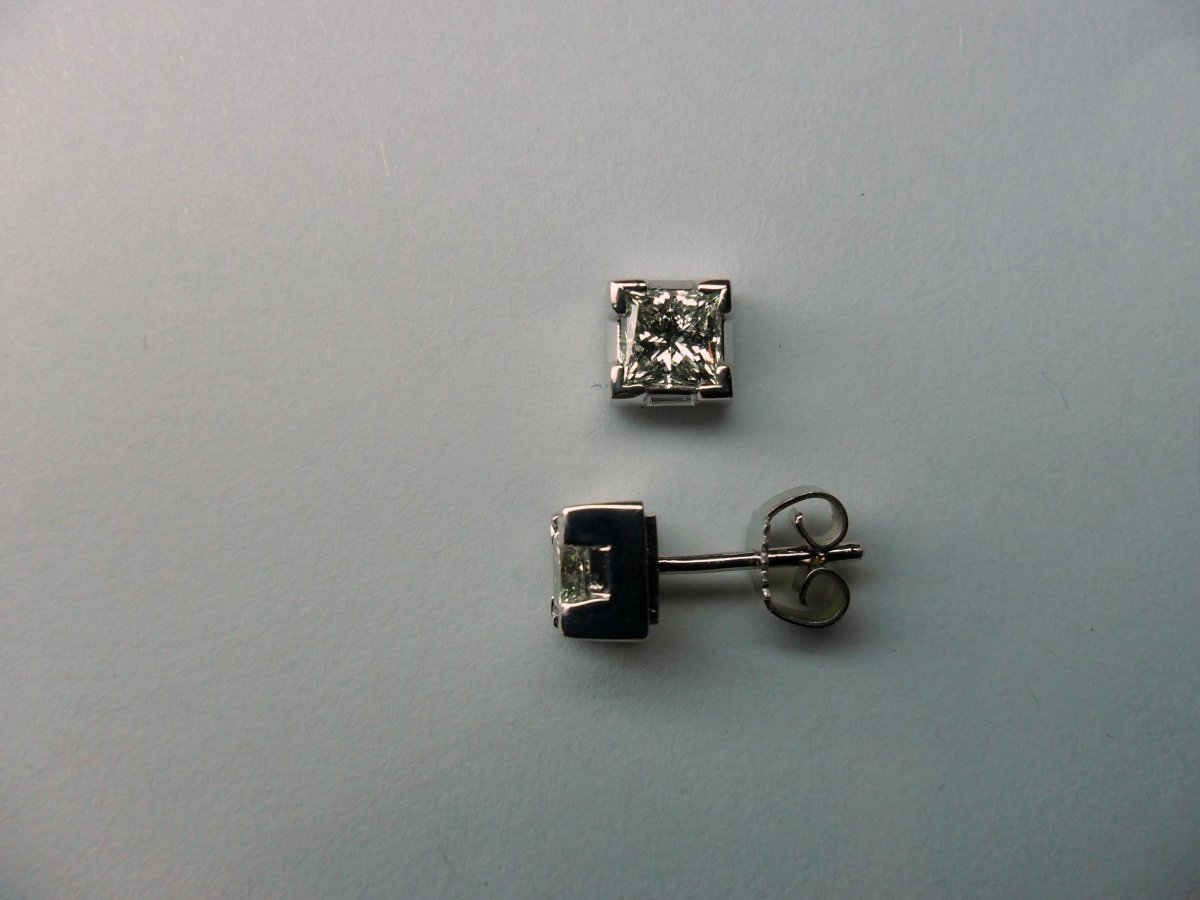 White Gold Princess Ear Studs 2 - 1.51 crt.