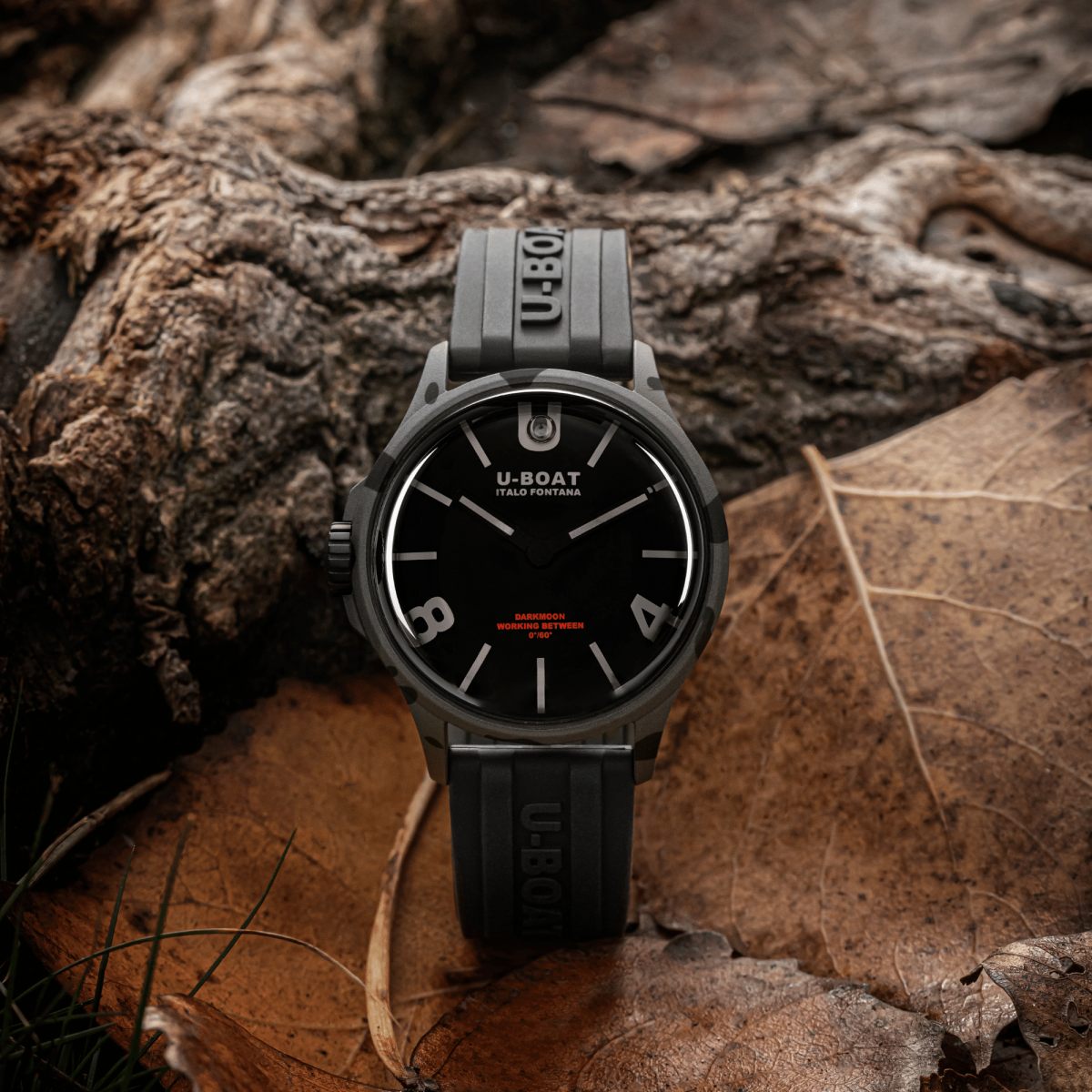 U-Boat Darkmoon 40 MM BK Grey Curved Camouflage Horloge 9552