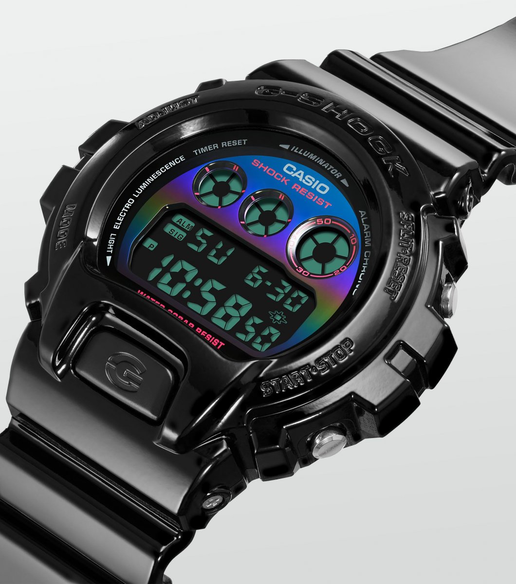 G-Shock Classic Style DW-6900RGB-1ER Virtual Rainbow horloge