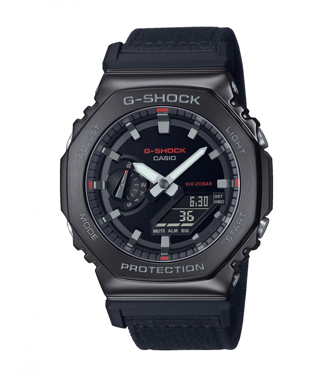 G-Shock Classic Style GM-2100CB-1AER Utility Metal horloge