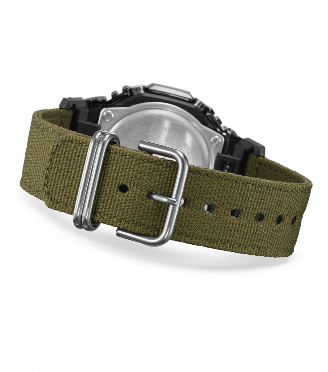 G-Shock Classic Style GM-2100CB-3AER Utility Metal horloge