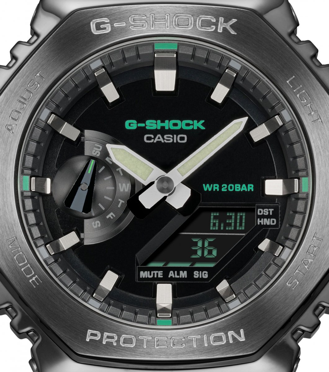 G-Shock Classic Style GM-2100CB-3AER Utility Metal horloge