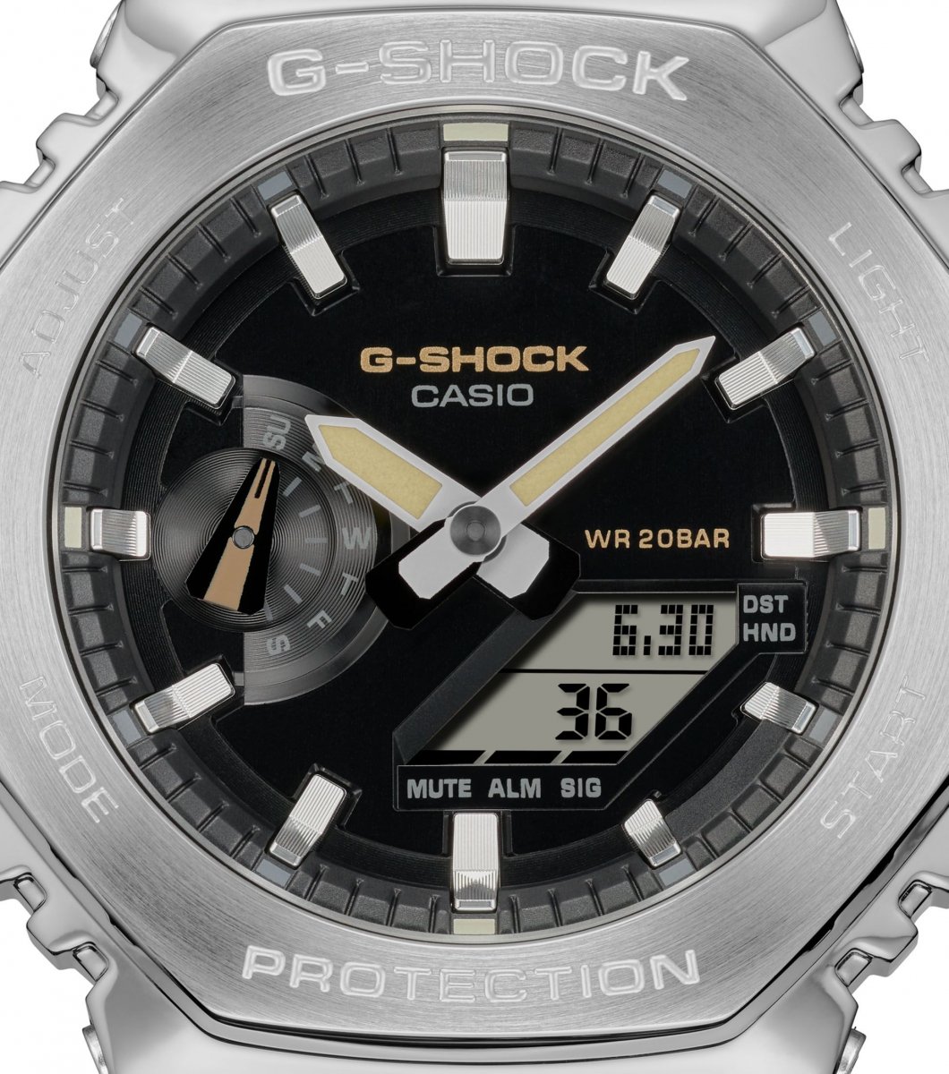 G-Shock Classic Style GM-2100C-5AER Utility Metal watch