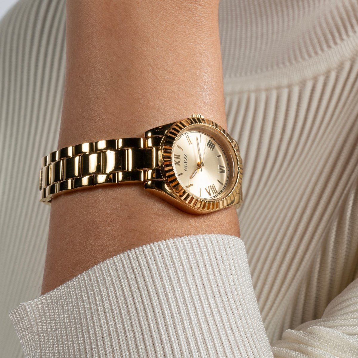 Guess Watches Mini Luna horloge GW0687L2