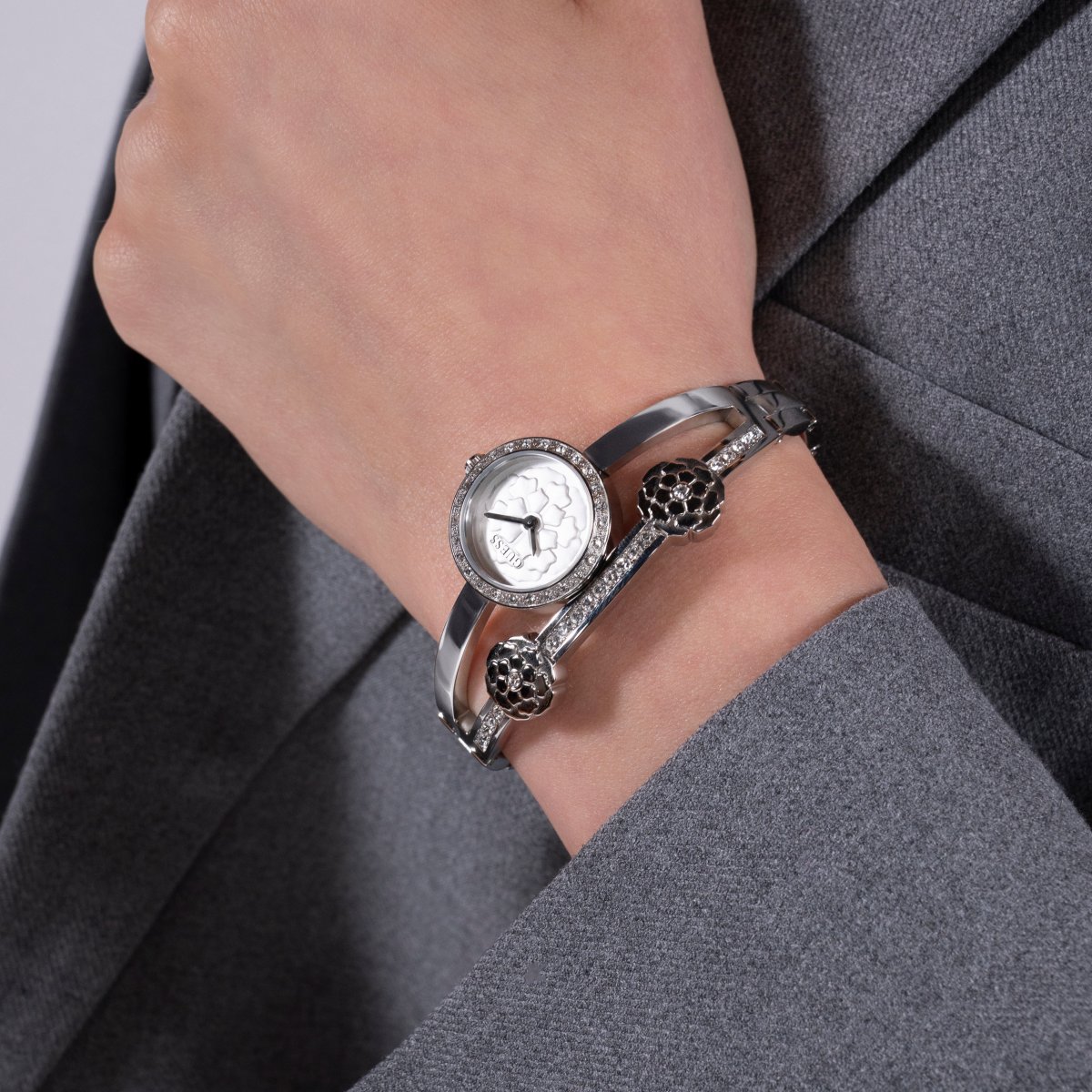 Guess Watches Chloe watch GW0756L1