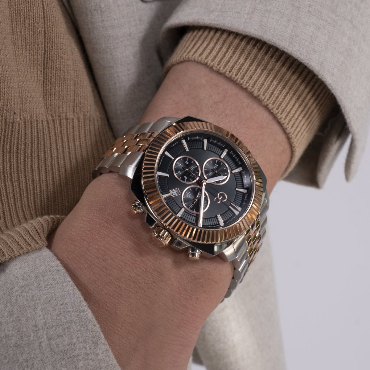 GC Watches Flair Coussin horloge Z46001G2MF