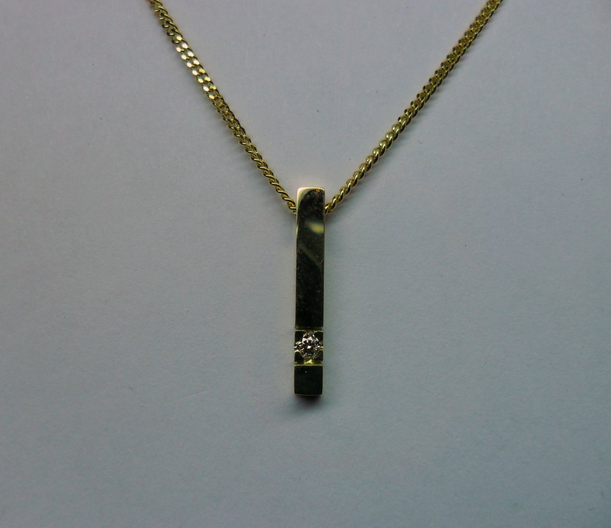 Alliance Staafhanger Smal Geelgoud 1st.