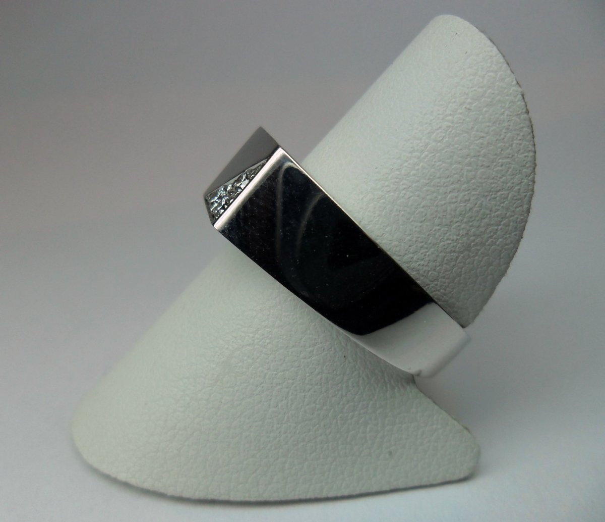 Vierkant Plaat Ring Witgoud 3st.