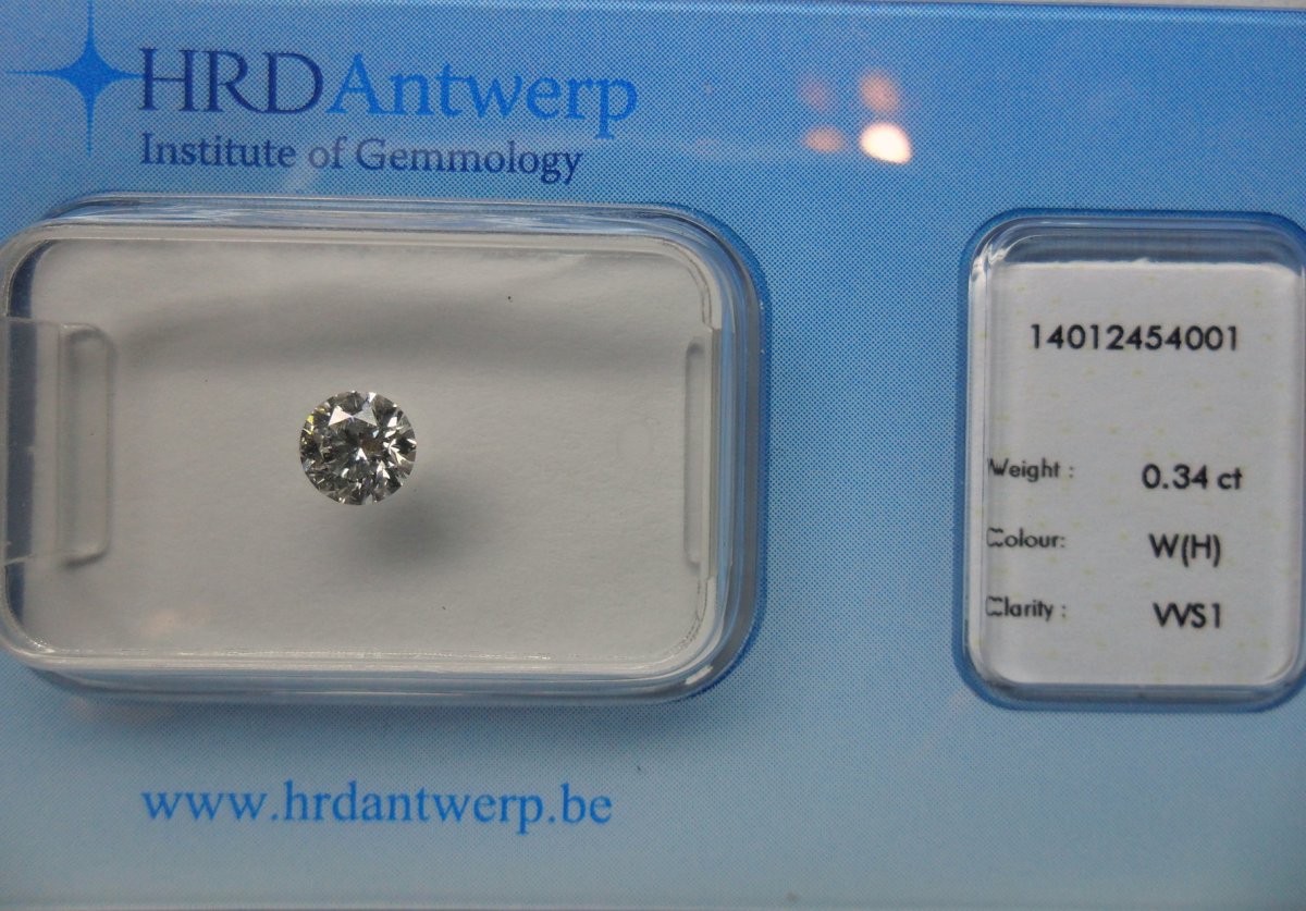 0.34 crt. - H - VVS1