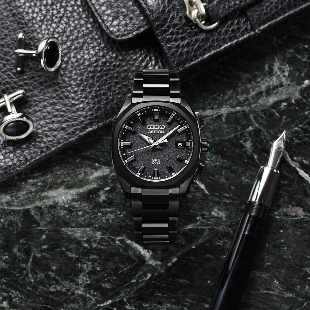 Seiko Astron SSJ009J1 horloge