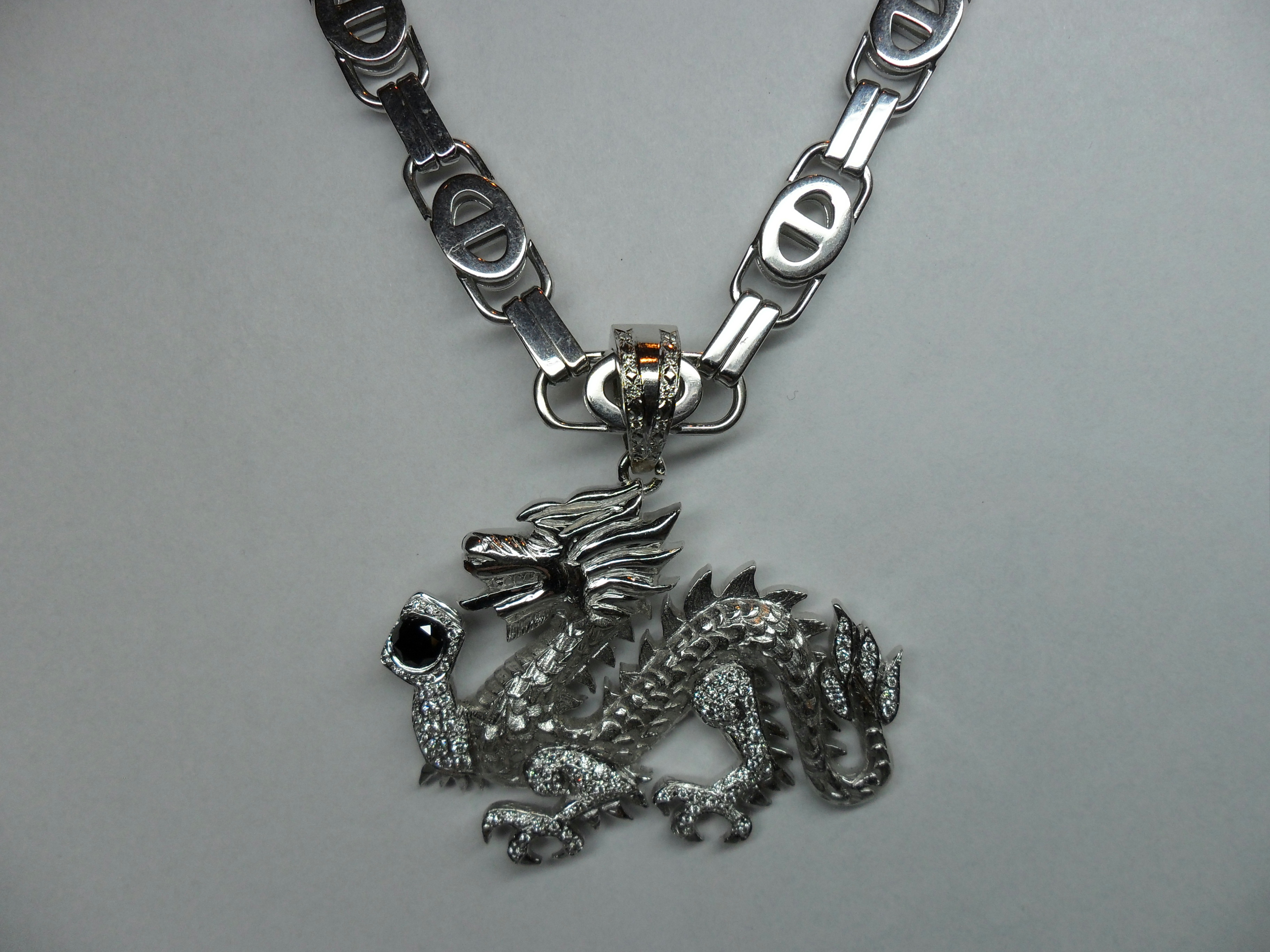CELESTIA 925 Sterling Silver Dragon Necklace Ladies Fantasy Jewelry Celtic Ouroboros Winged Dragon Pendant with Chain Gothic Gift, 44.5cm, Sterling Silver, Not Applicable